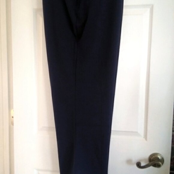 Catherines Black Suprema Pant- 4XWP or 5XWP (Petite)-NWT - Picture 4 of 4